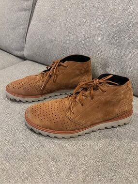 Merrell Men's Downtown Chukka Boots, size 9.5